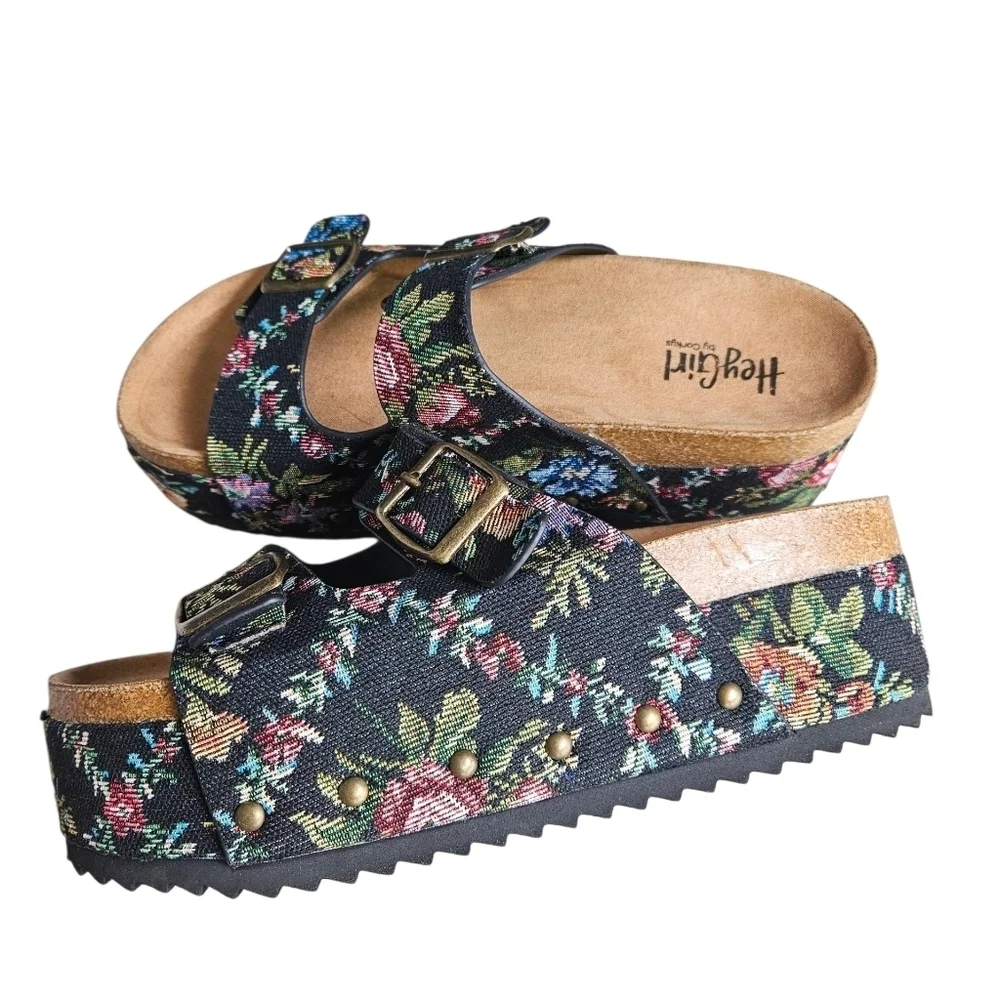 Corky's Hey Girl Platform Wannabe Sandals Black Floral NEW
